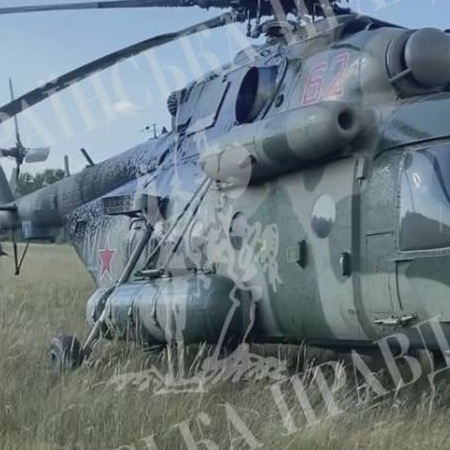 Українська розвідка виманила російський вертоліт Мі-8 разом з екіпажем в Україну