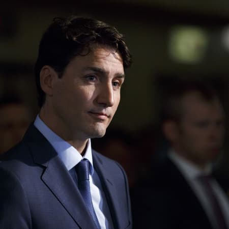 Canadian Prime Minister Justin Trudeau announces new sanctions against Russia