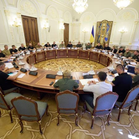 Президент провів засідання РНБО, яке стосувалося процедури військово-лікарської комісії