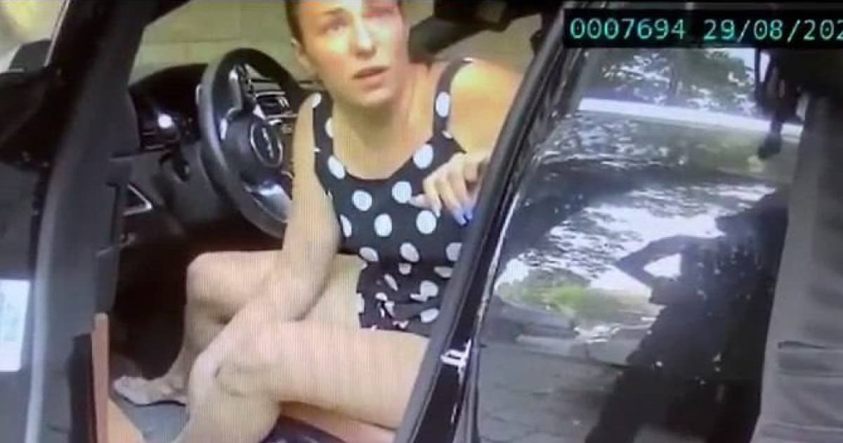 Схеми: Правоохоронці готують підозру жінці, яка перебувала за кермом автівки у Дніпрі на момент зупинки авто поліціянтами