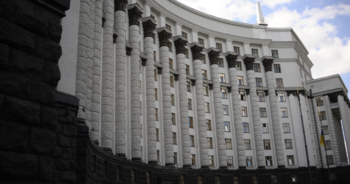Уряд дозволив студентам та курсантам авіаційних спеціальностей виїжджати за кордон