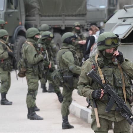 На тимчасово окупованих територіях росіяни активізували роботу «військкоматів»
