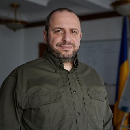 Міністр оборони Умєров планує запровадити електронний військовий квиток, запустити єдиний реєстр призовників і цифровізувати ВЛК