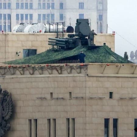Росія переналаштовує свою систему ППО навколо Москви, щоб захиститися від атак безпілотників