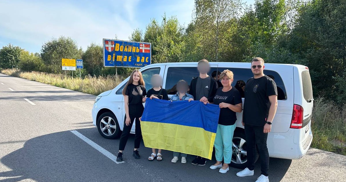 Україна повернула ще трьох дітей з тимчасово окупованих територій та Росії