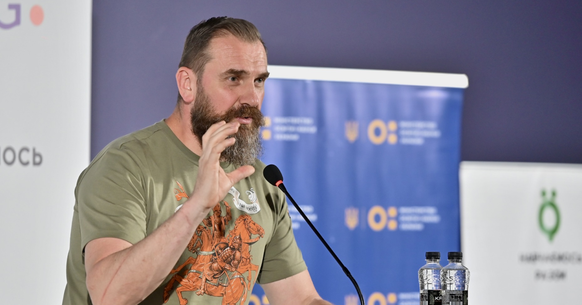 Оксен Лісовий підписав наказ про звільнення Андрія Василенка