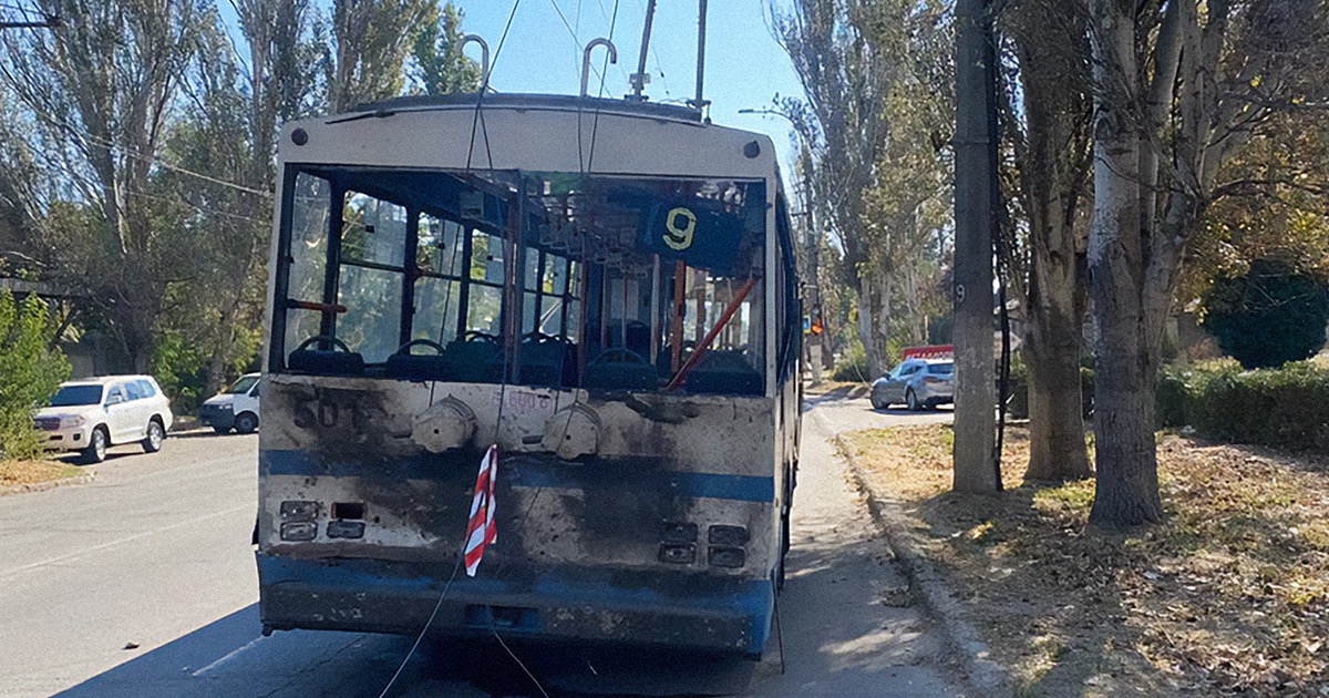 Russian troops attacked the Korabelnyi district of Kherson and hit a trolleybus