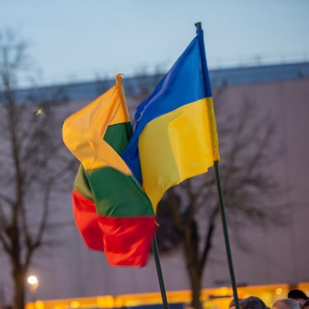 Сейм Литви закликає країни НАТО запросити Україну в Альянс