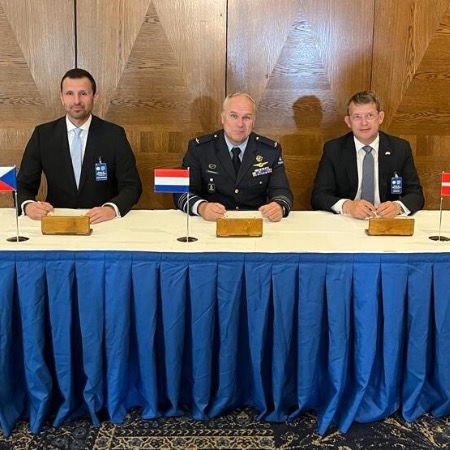 Чехія, Данія та Нідерланди домовилися щодо постачання зброї Україні