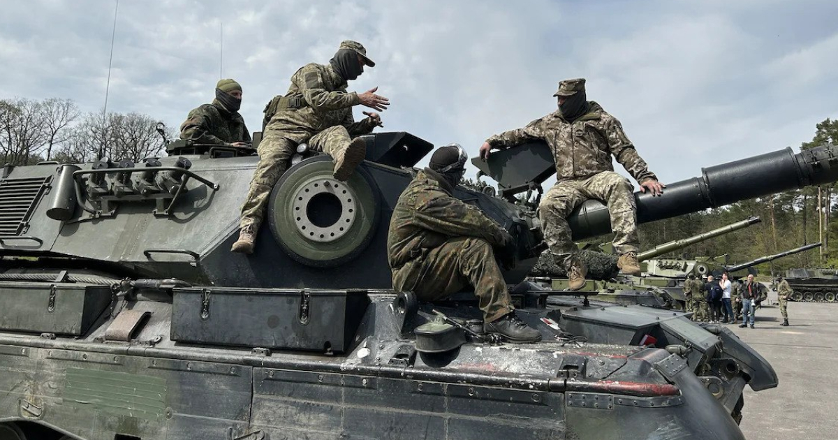 Данія передасть Україні 45 танків