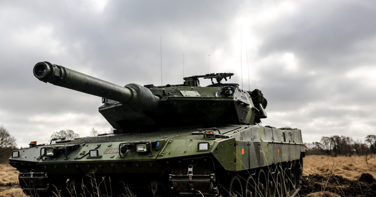 Швеція передала Україні 10 танків Stridsvagn 122