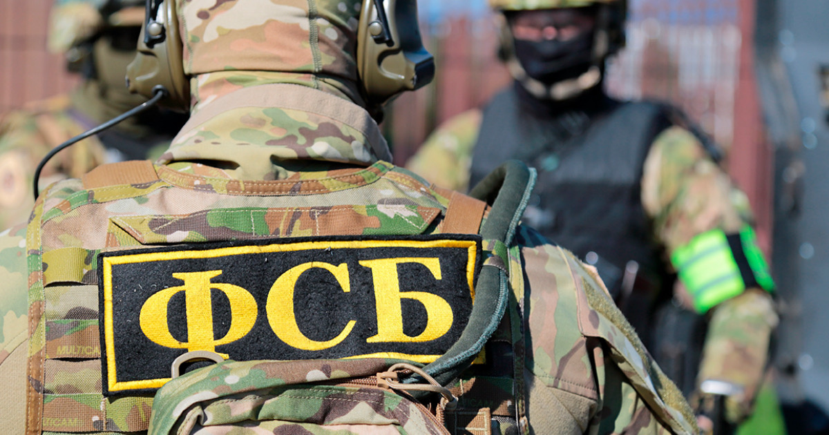 Employees of the Russian FSB leave temporarily occupied Tokmak, Zaporizhzhia region