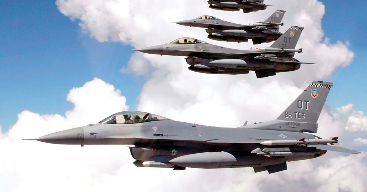 Данія працює над «розширенням і поглибленням» коаліції країн, які зобов'язалися поставити Україні винищувачі F-16