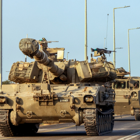 First Israeli troops enter the Gaza Strip