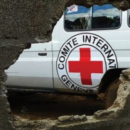 Міжнародний Комітет Червоного Хреста заявив, що група волонтерів, включно з командою військової хірургії, потрапили в Сектор Гази