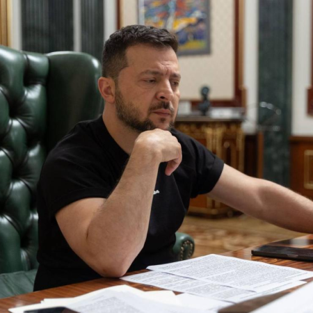 Зеленський підписав закон щодо національних спільнот в Україні. Навіщо та про що йдеться?