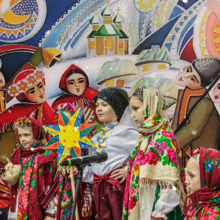 How did the Soviet government and now modern Russia destroy Ukrainian Christmas?