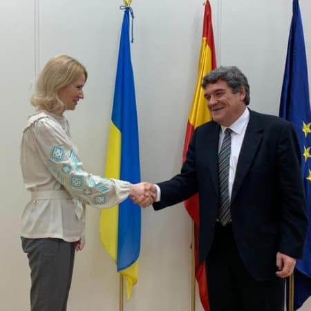 Уряд Іспанії виділив 52.8 мільйона євро для допомоги біженцям з України