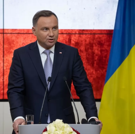 "I don't know if Ukraine will return Crimea, but I believe it will regain Donetsk and Luhansk" — Polish President