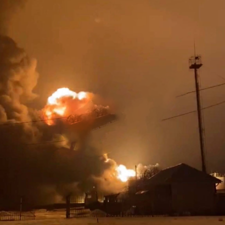 Oil depot on fire in Kursk region, Russia