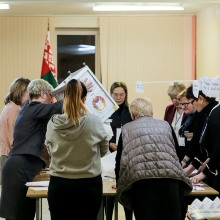 Парламентські та місцеві «вибори» у Білорусі: що кажуть правозахисники і як реагує міжнародна спільнота?