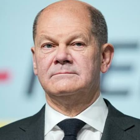 German Chancellor Olaf Scholz accused Moscow of delaying the return of the turbine for the Nord Stream-1 gas pipeline