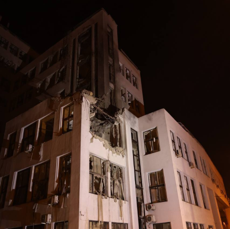 Russian glide bomb attack damages protected by UNESCO Derzhprom building in Kharkiv