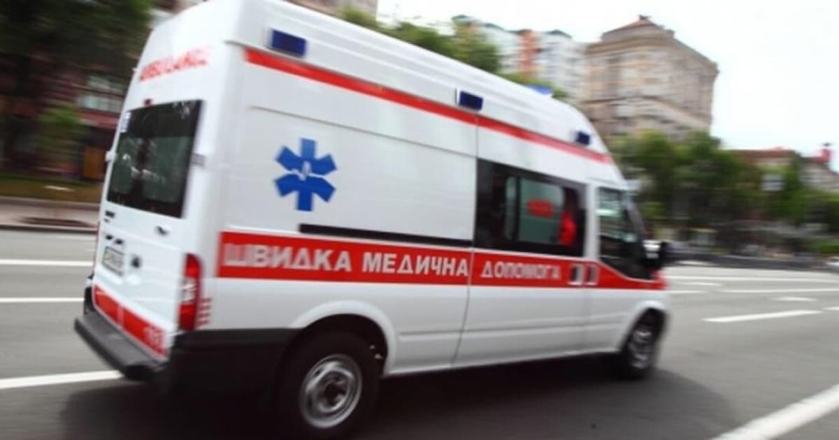 У Миколаєві зросла кількість загиблих внаслідок обстрілу зупинки громадського транспорту 29 липня до восьми осіб