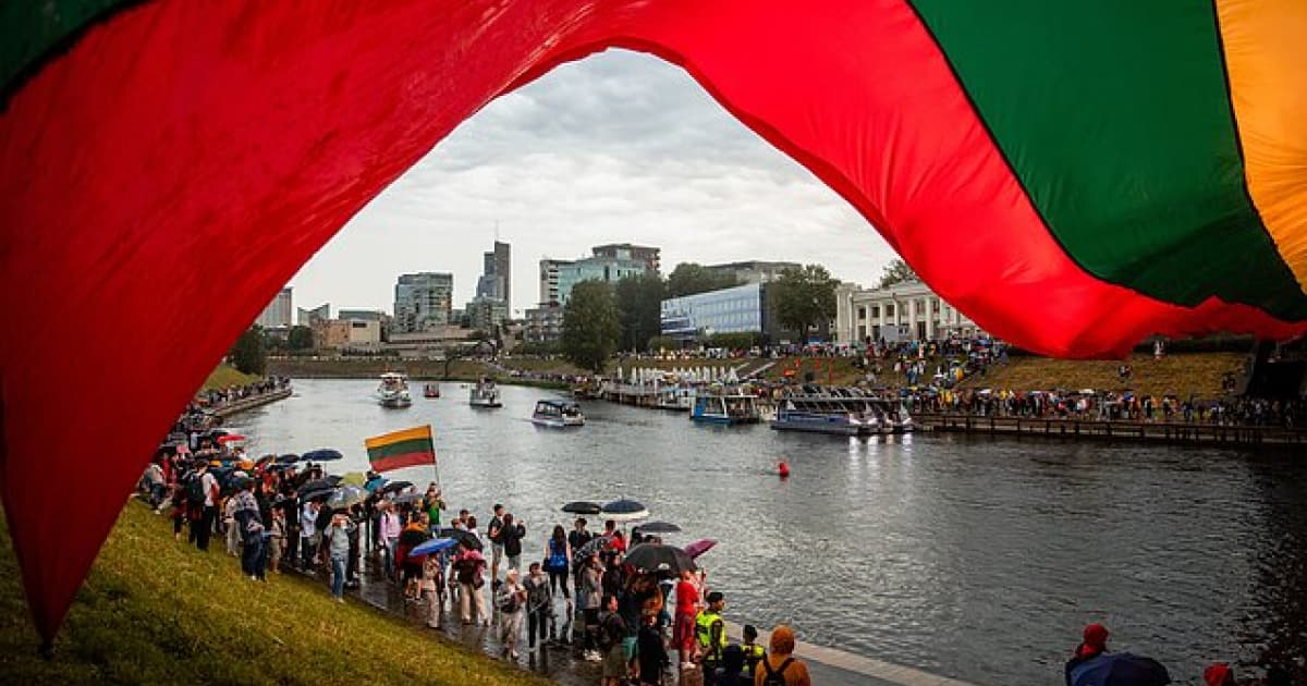 Члени литовського сейму пропонують позбавляти наданого іноземцям литовського громадянства за підтримку агресорів