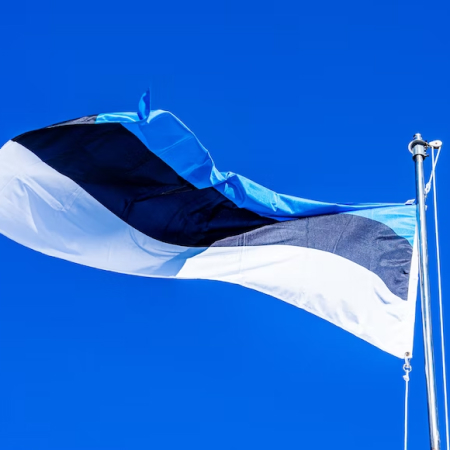Estonia has decided to close borders for Russian citizens with Schengen visas, with some exceptions