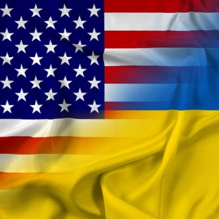 «США має озброїти Україну, поки не пізно»: американські військові, експерти та дипломати закликали Байдена посилити військову підтримку України