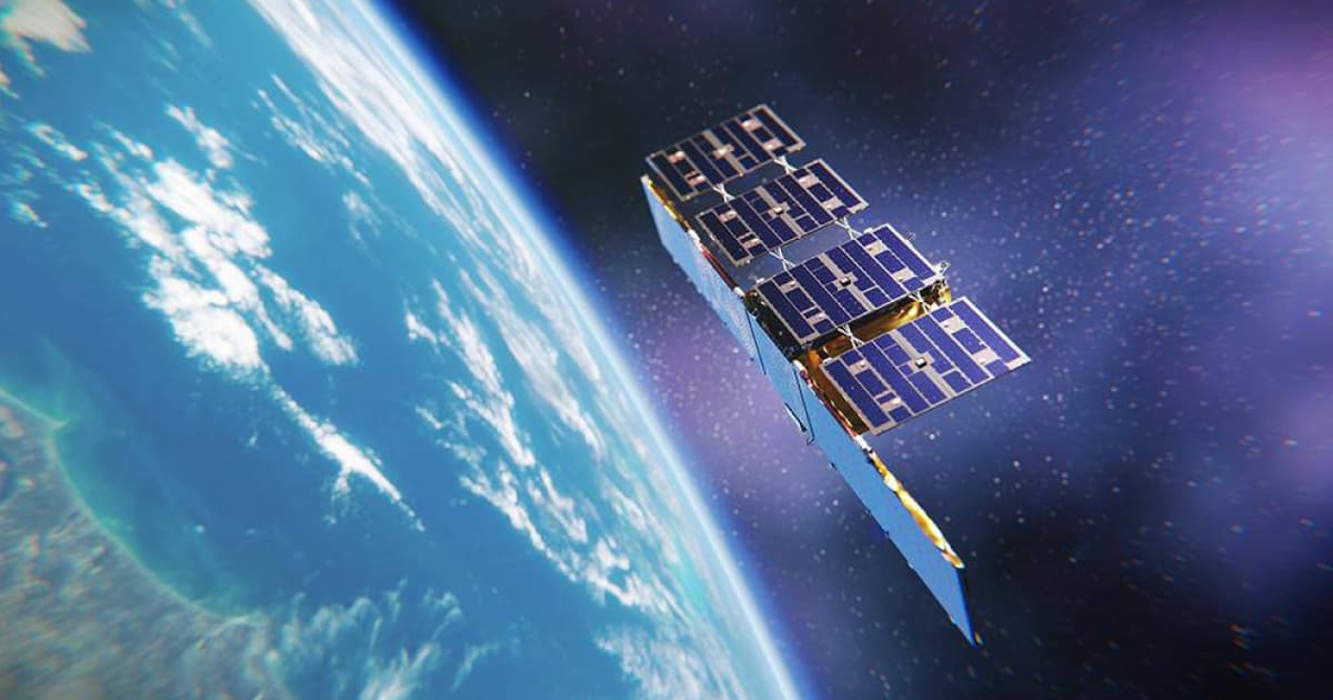 На 600 млн грн, зібраних на байрактари, купили доступ до супутника