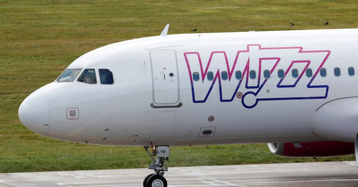 Авіакомпанія «Wizz Air» призупинила плани щодо відновлення рейсів між Абу-Дабі та Москвою