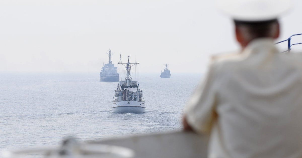 Моряки зможуть перетинати кордон лише за погодженням територіального центру комплектування