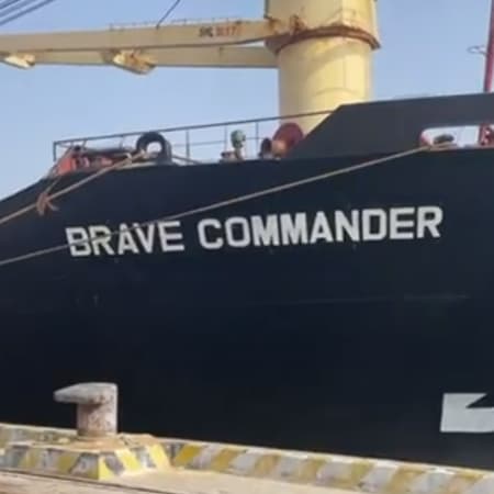 Українське судно із зерном вперше з лютого прибуло до Африки