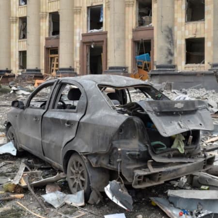 The Russian military shelled the central districts of Kharkiv, resulting in the death of at least 5 people