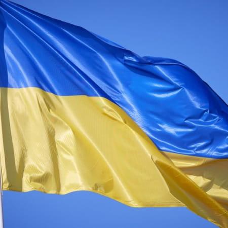 В Нікольському, що в Маріупольському районі, група спротиву підняла український прапор до Дня Незалежності