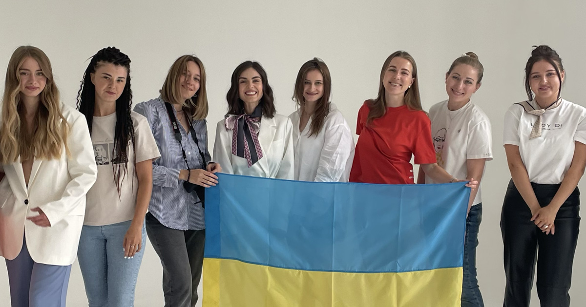 «У кожного можуть бути різні можливості, але права мають бути рівні для всіх»: як працює перше інклюзивне ательє в Україні Lady Di atelier