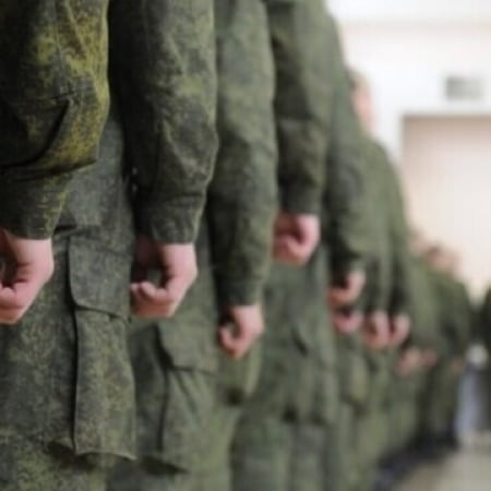Росіяни намагаються «легалізувати» примусову мобілізацію на тимчасово окупованих територіях Луганщини