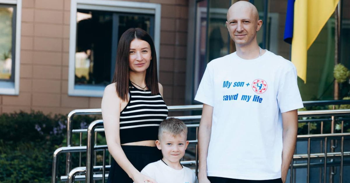 5-річний хлопчик із Харкова став донором кісткового мозку для свого тата, якому поставили діагноз мієлодиспластичний синдром
