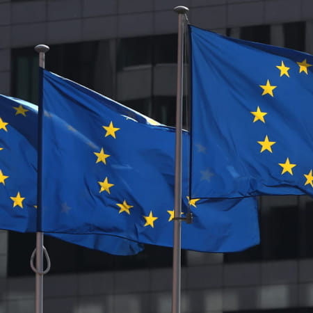 European Commission approved the suspension of the agreement on simplified visa regime with Russia