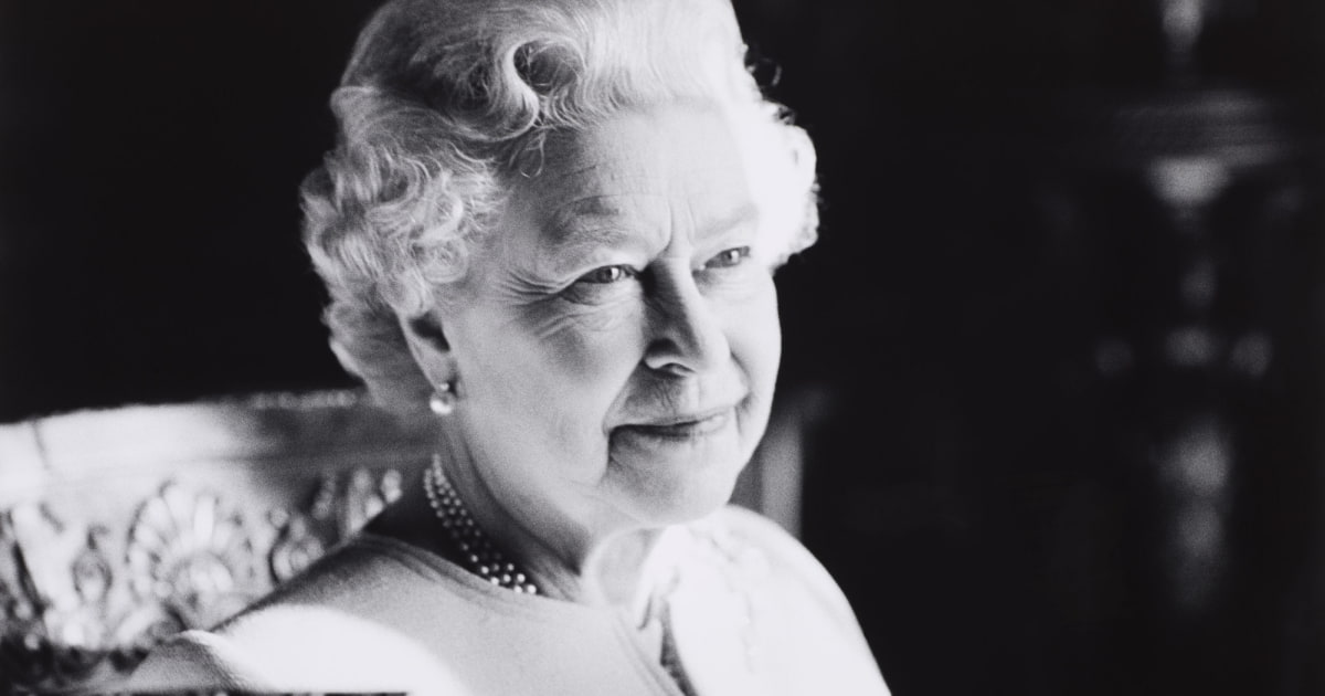 Королева Великої Британії Єлизавета II померла в шотландському замку Балморал