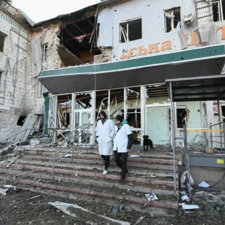З початку повномасштабної війни росіяни зруйнували 127 медичних закладів