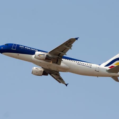 Уряд Молдови заборонив місцевим авіакомпаніям відновлювати польоти до Росії