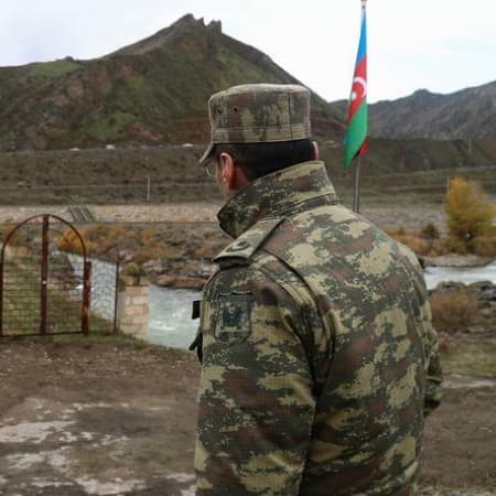 Між Азербайджаном і Вірменією почалося нове збройне зіткнення. Сторони звинувачують одна одну