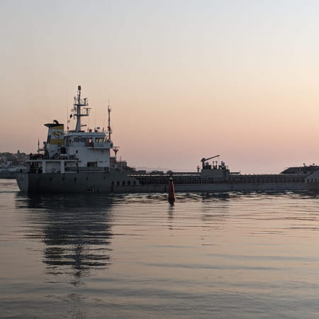 14 вересня з українських портів вийшли ще 5 суден із агропродукцією