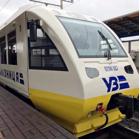 «Укрзалізниця» відновила залізничне сполучення на деокуповану Харківщину