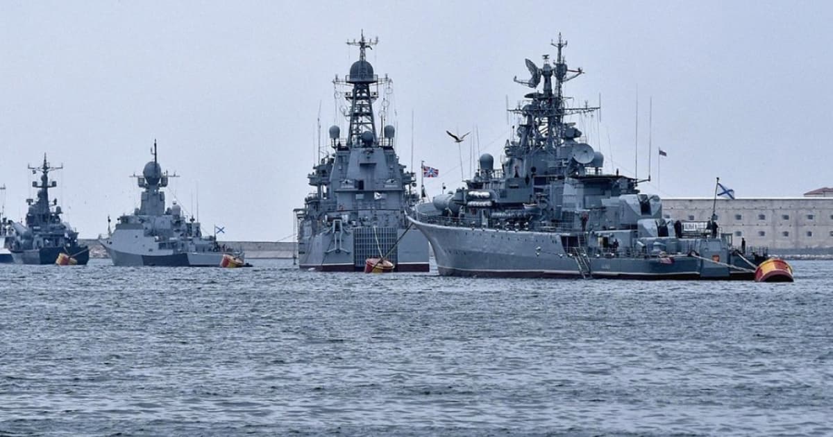 Командування Чорноморського флоту РФ, імовірно, передислокувало підводні човни з Севастополя до Новоросійська — британська розвідка