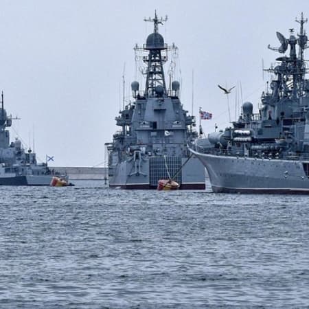 Командування Чорноморського флоту РФ, імовірно, передислокувало підводні човни з Севастополя до Новоросійська — британська розвідка