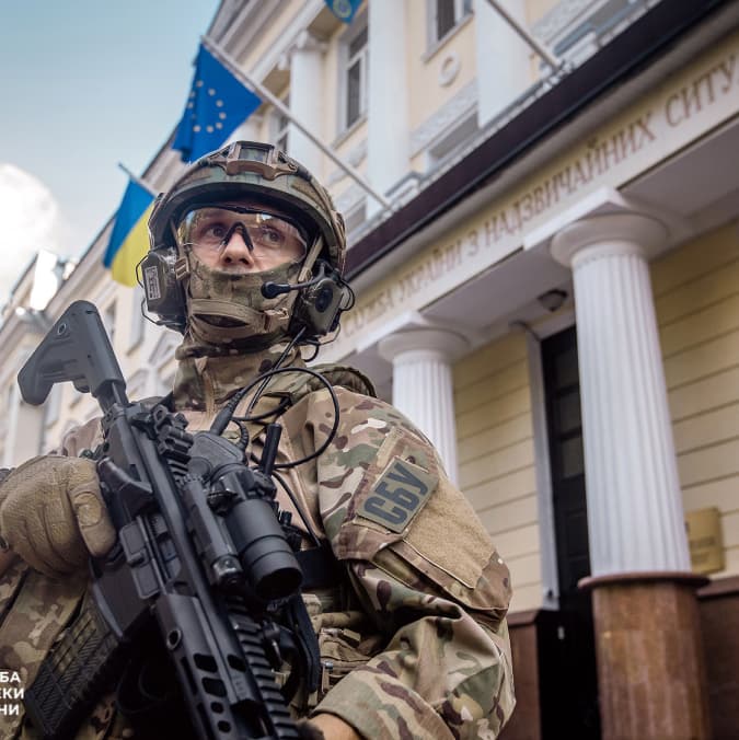 СБУ встановила особу командира РФ, який віддав наказ катувати українців у тимчасово окупованому Херсоні